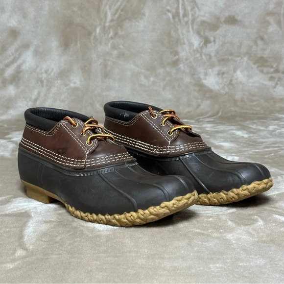 L.L. Bean Waterproof, Mud proof Gum sole Lace Up Bean Boots Shoes Size 10 N - Picture 1 of 14